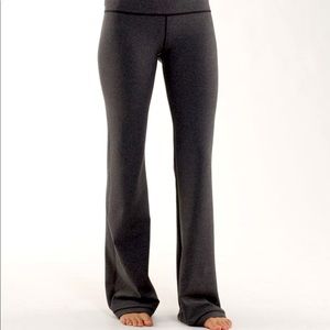 LULULEMON Groove Pant / Flared Leggings OG